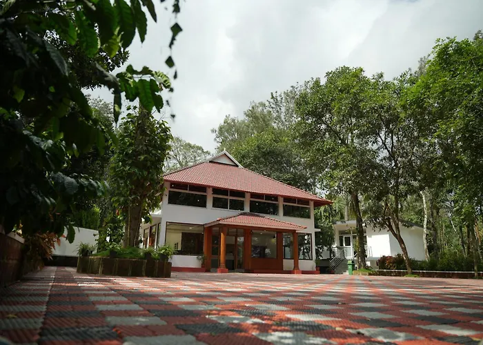 Coorg Orange Blossom Resort And Spa Suntikoppa