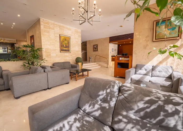 Maadi Hotel El El Cairo