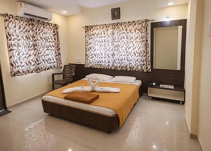 Hotel Sai Neelam Shirdi