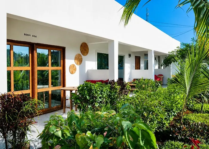 Kendwa Crystal Coast Hotel