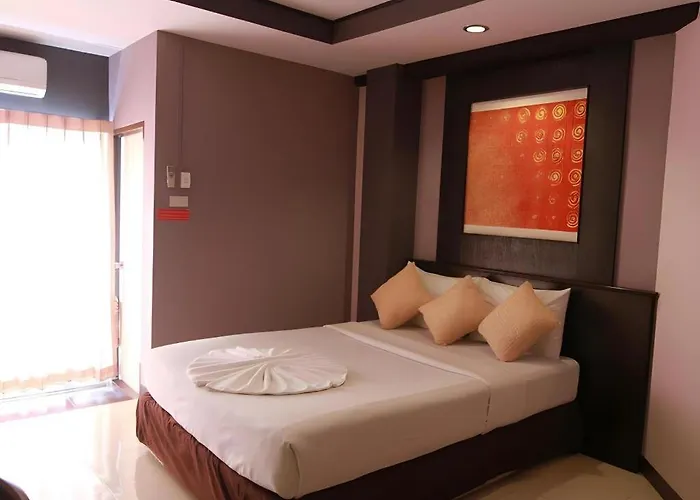 Grand Pinnacle Hotel กรุงเทพมหานคร