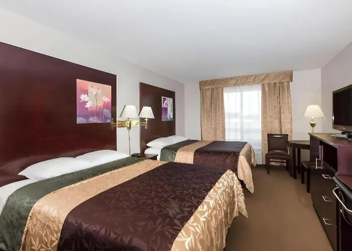 Super 8 By Wyndham Innisfail