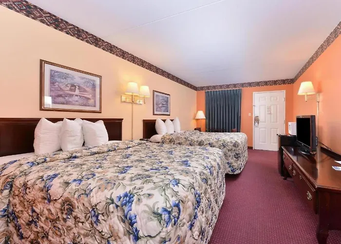 Ozark Hotel