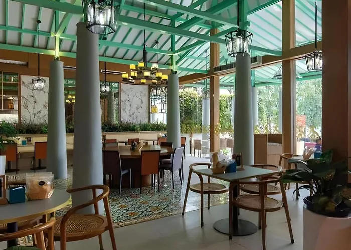 Blue Sky Hotel Petamburan Cakarta