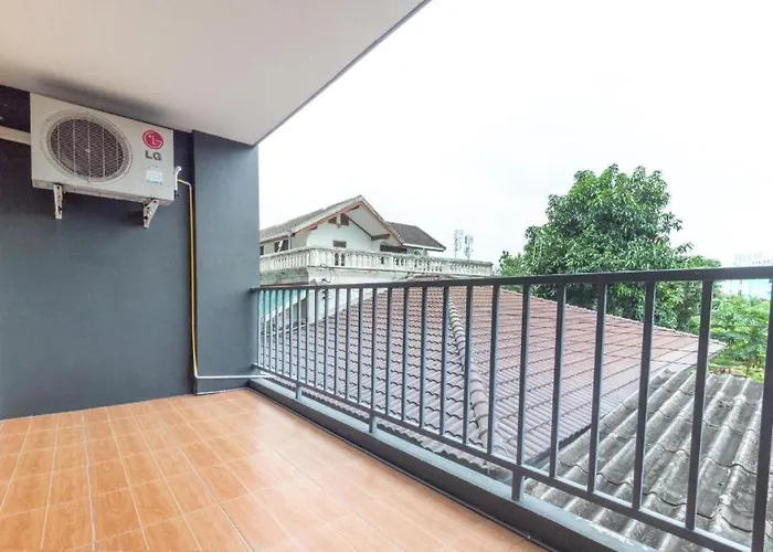 V Place Apartment Pattaya