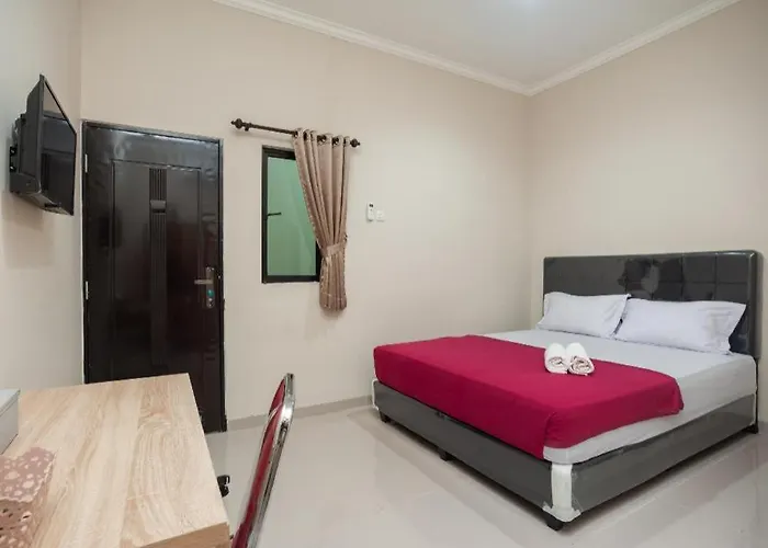 Hanna Residence near RSPI Puri Indah Mitra RedDoorz Jakarta