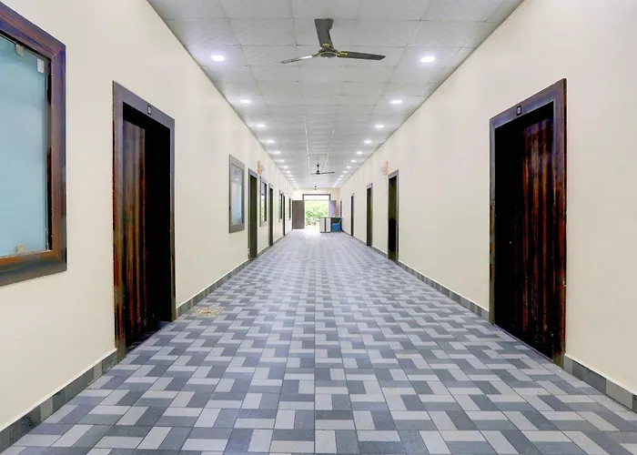 Hotel O The Shivoham Sudha Mandapam Jhansi