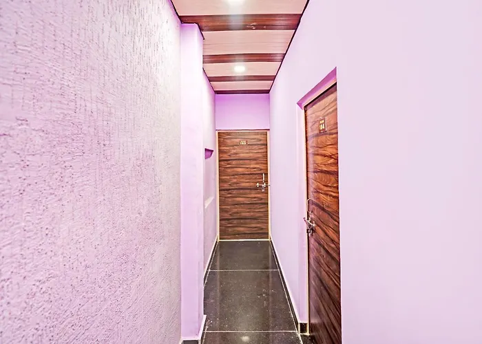 Hotel O Shiv Darshan Paying Guest House Varanasi