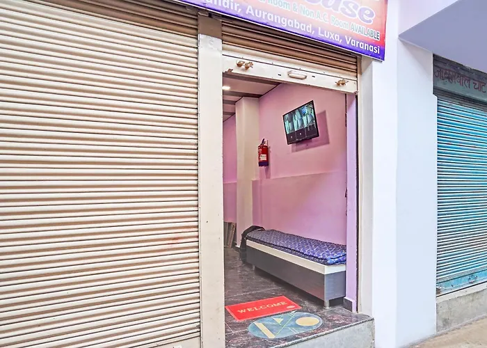 Hotel O Shiv Darshan Paying Guest House Varanasi
