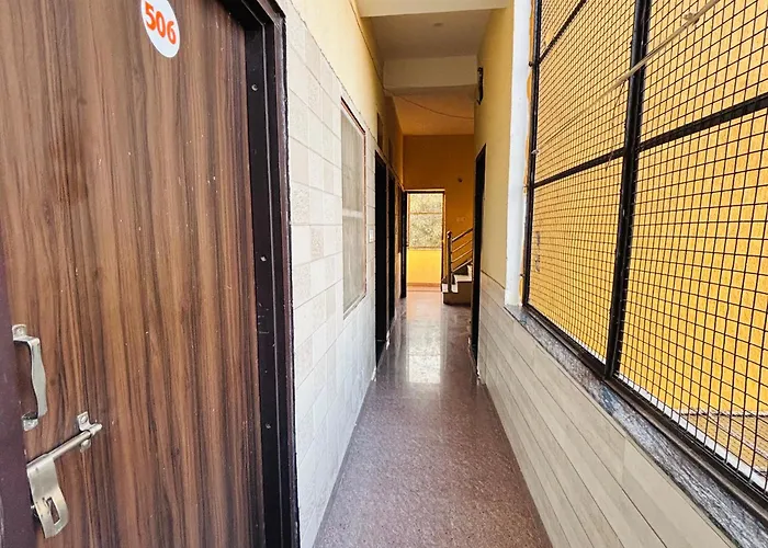 Shri Janki Vatika Hotel Vrindavan