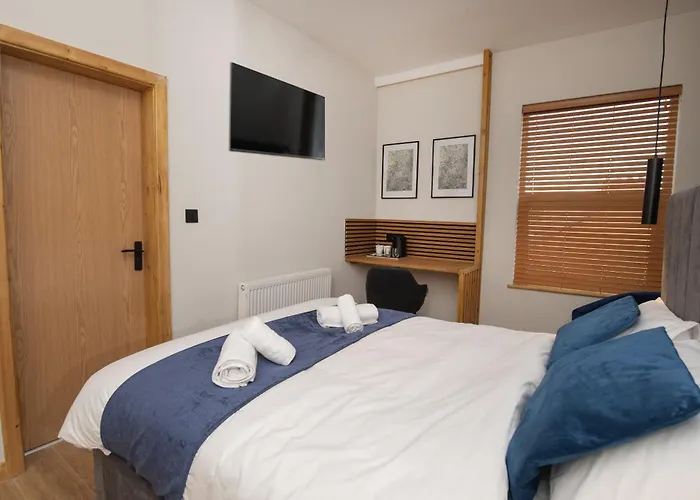 Amber Hotel With Access To Shared Kitchen Kingston upon Hull