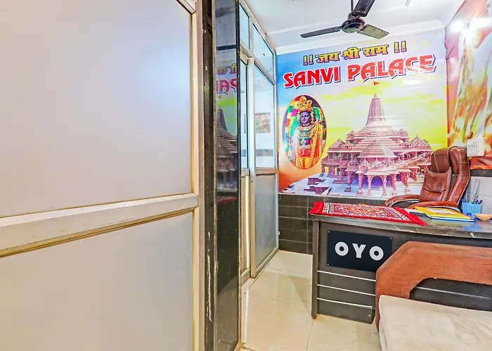 Hotel O Sanvi Palace Inn Gorakhpur
