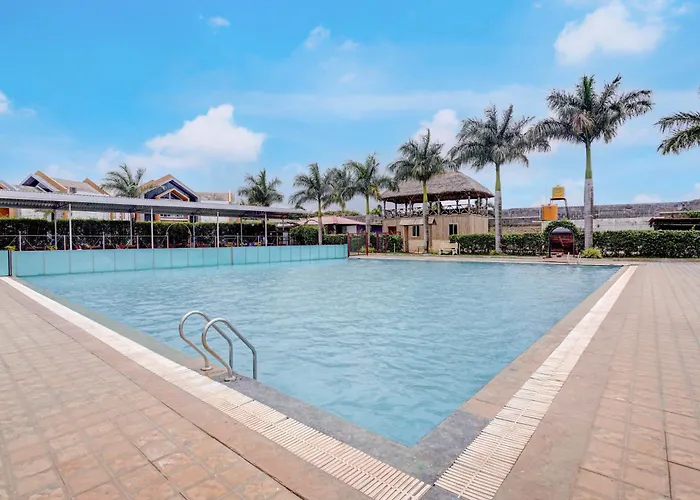 Super Townhouse Oak Dharwad Formerly Rising Resort & Spa Hubli
