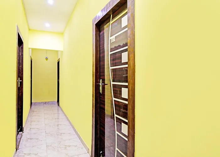 Hotel O Marquis Guest House Kolkata
