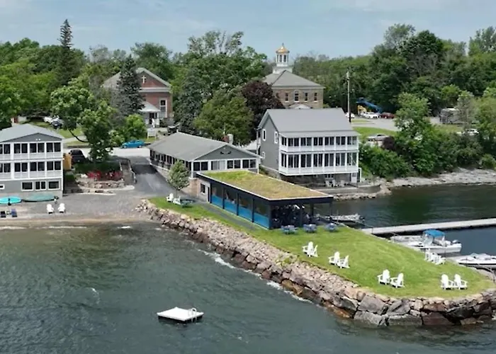 North Hero House Inn And Resort