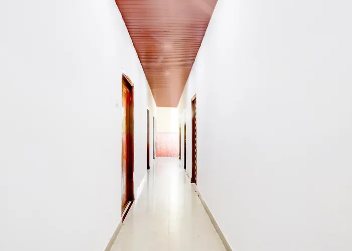 Hotel O By Oyo Tara Grand Luxury Rooms Warangal