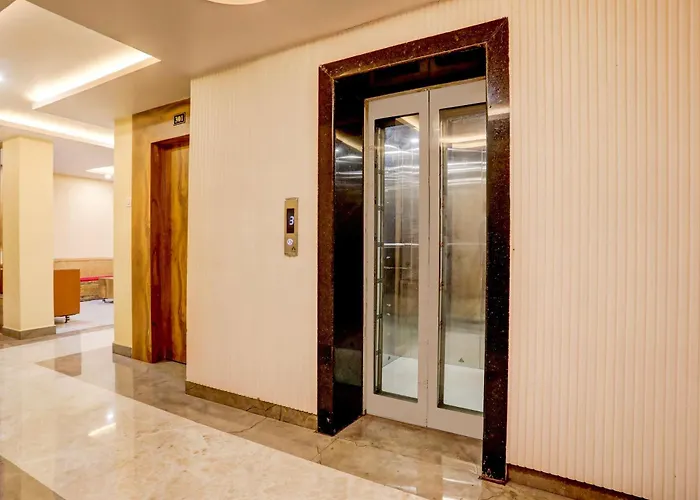 Super Townhouse Oak Dhanbad Near Sslnt College Formerly Kapson