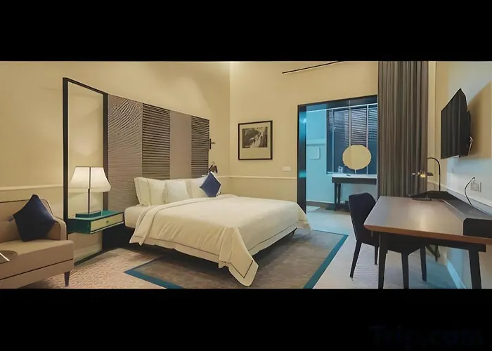 The Edison George Town Hotel