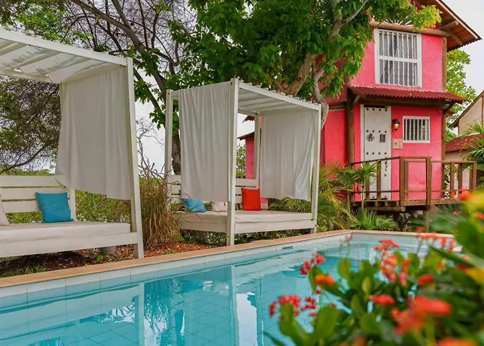 Tiny Village Cartagena Boutique Resort Tierra Bomba