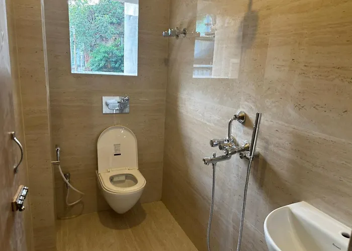 Hotel O Galaxy Guest House Kolkata