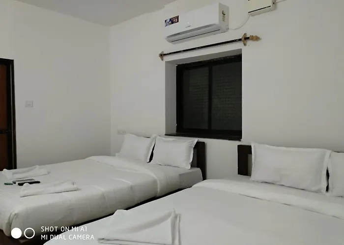 Hotel Pajaros Blu Calangute