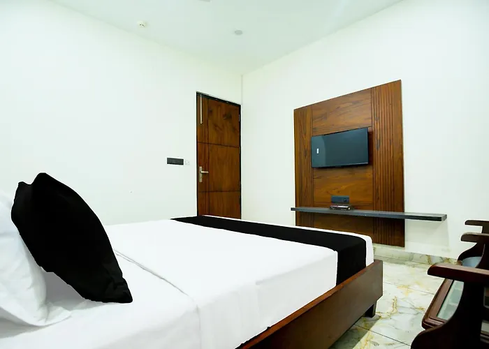 Hotel O The Eden Chandigarh