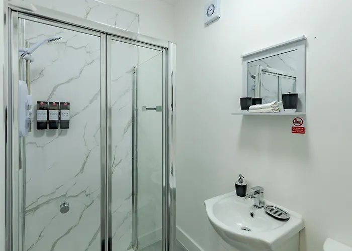Stay Hub City Centre - Self Check-In Birmingham