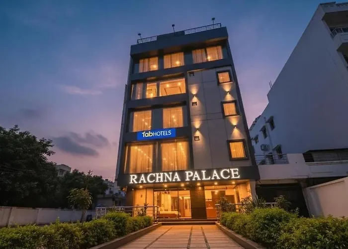 Fabhotel Rachna Palace And Banquets - Nr Lekhraj Metro Station Lucknow
