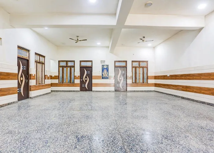 Hotel O Harsh Restaurant And Dhaba Govardhan