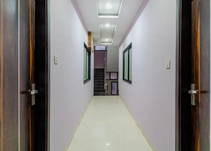 Hotel Ivanna Indore
