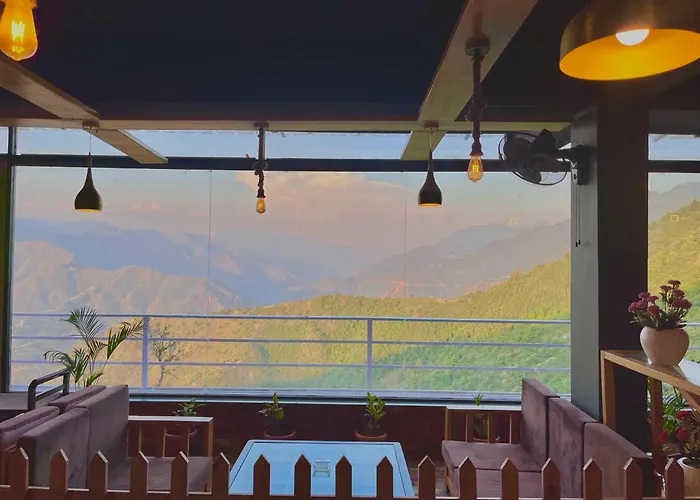 Hotel Golden Temple View By La Casa With Swimming Pool Amritsar