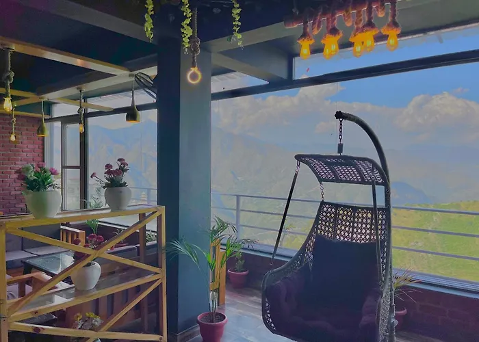 Hotel Golden Temple View By La Casa With Swimming Pool Amritsar