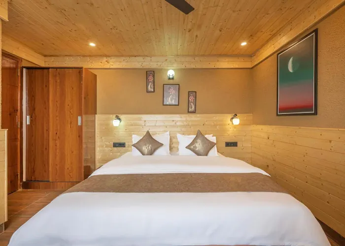 The Charvi Retreat I Vacations I Conference I Mice I Family Events I Open Air Terrace I Sky Bonfire I Wooden Rooms With Pvt Balconies I Kufri By Exotic Stays
