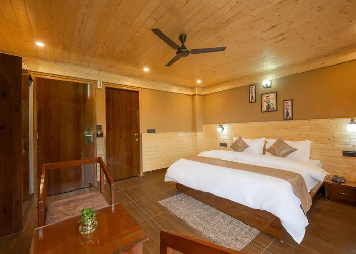 The Charvi Retreat I Vacations I Conference I Mice I Family Events I Open Air Terrace I Sky Bonfire I Wooden Rooms With Pvt Balconies I Kufri By Exotic Stays