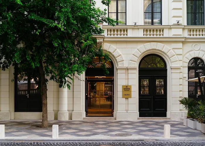 Radisson Collection Hotel, Basilica Budapeste