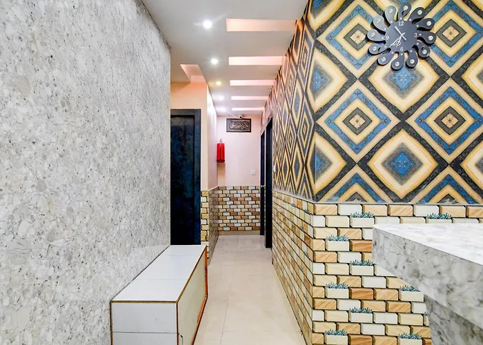 Hotel O Sana Bara Bazar