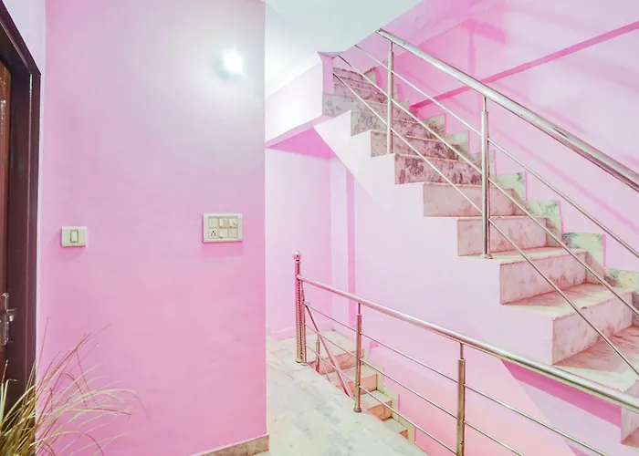 Hotel O Pink City Palace Jaipur