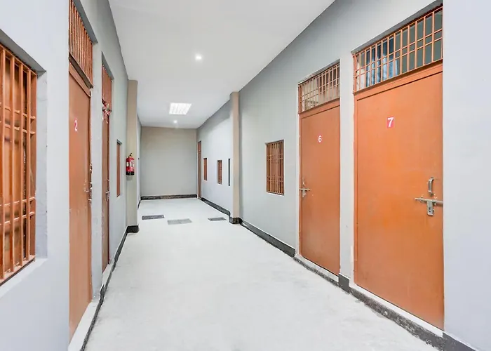 Galaxy One Hotel Noida