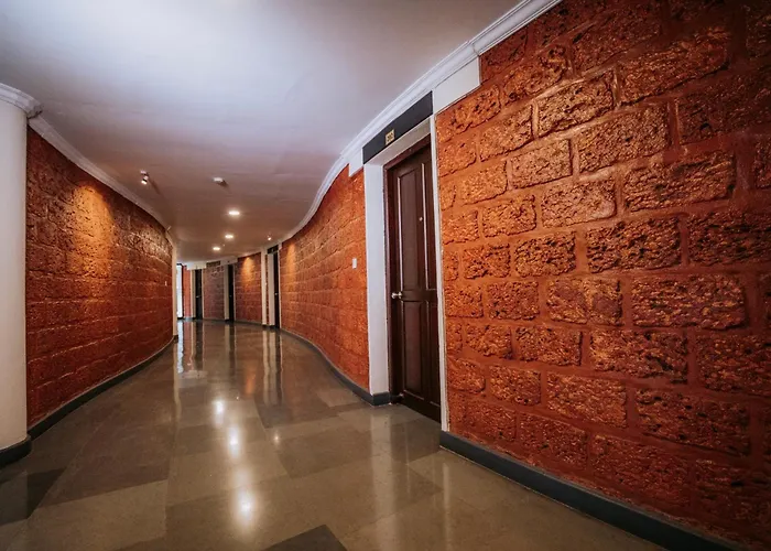 Nirmallyam Residency Hotel Edappal