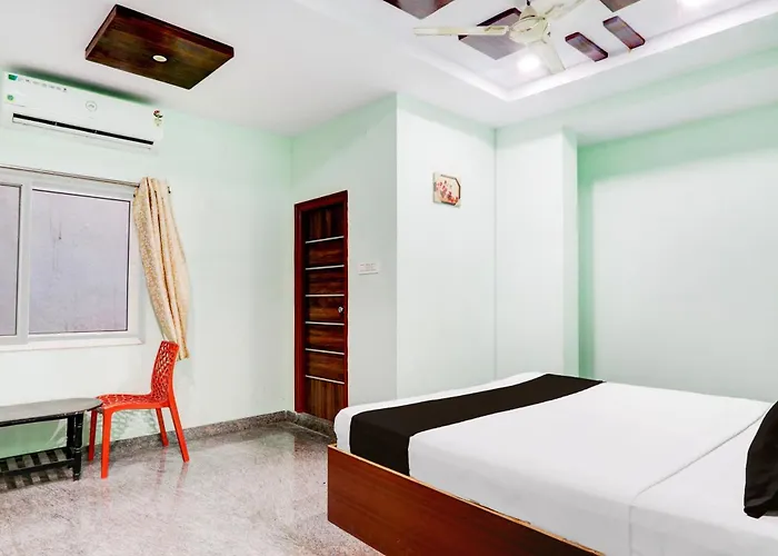 Hotel O Anoos Minarva Hyderabad