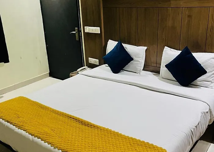 Majestic Plaza B & B At Airport New Delhi
