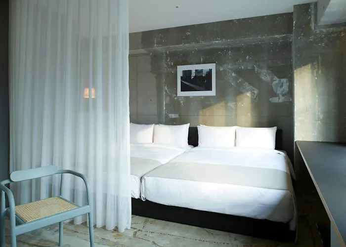 Tones Osaka Hotel