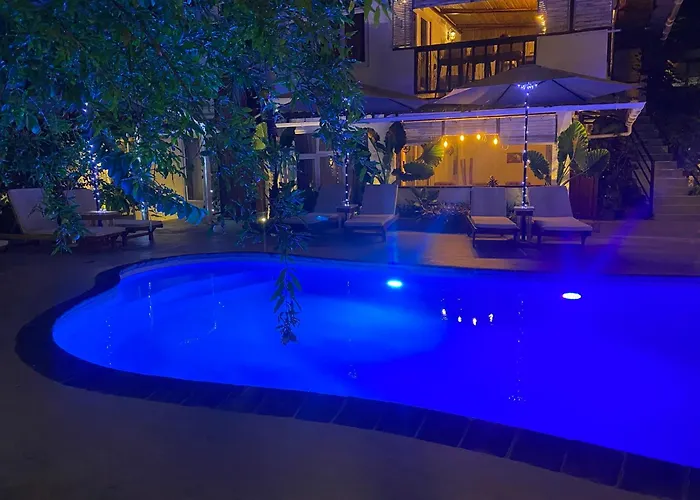Cozy Apt Near Beach With Fine Cuisine & Pool Trr3 Grand Baie