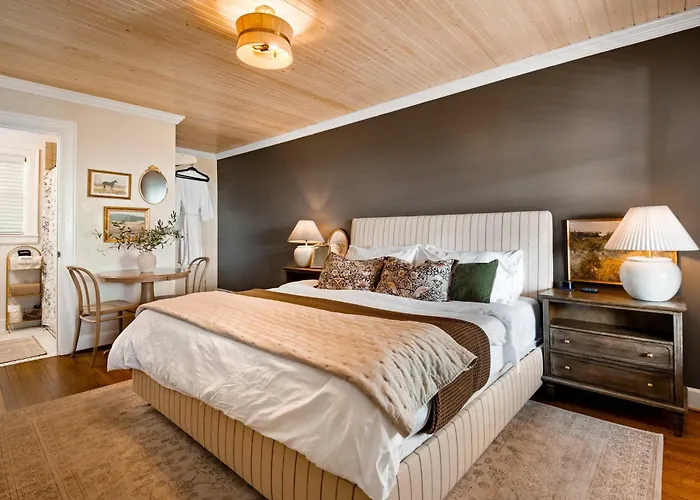 Historic Riverview Inn Four Chattanooga