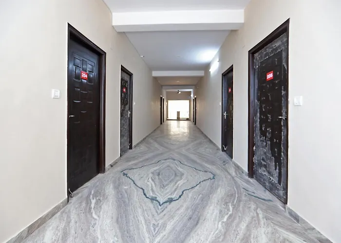Hotel O Silverline Residency Faridabad