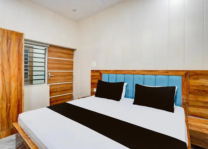 Hotel O Sher-E-Punjab Hotel & Restaurant Agra 