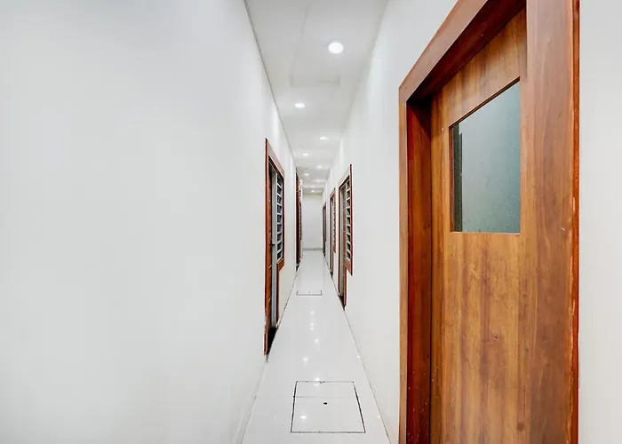 Hotel O Sher-E-Punjab Hotel & Restaurant Agra 