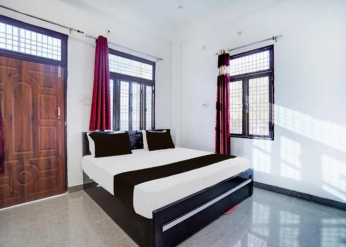 Hotel O Maa Santoshi Prayagraj