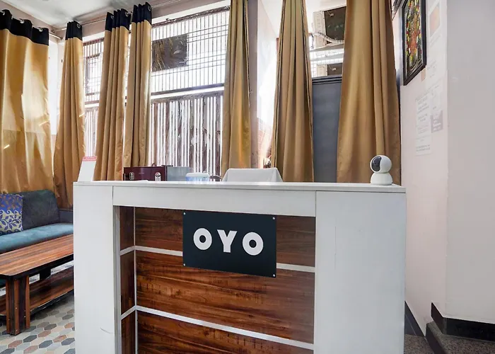Hotel O Ramdut Palace Guest House Ayodhya