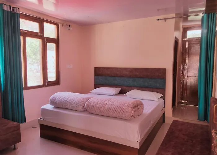 Hotel Chandra Lok Cottage Kabra Niketan Gangotri